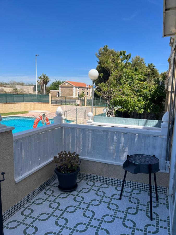 Appartement Villa-Celine Torrevieja Exterior foto